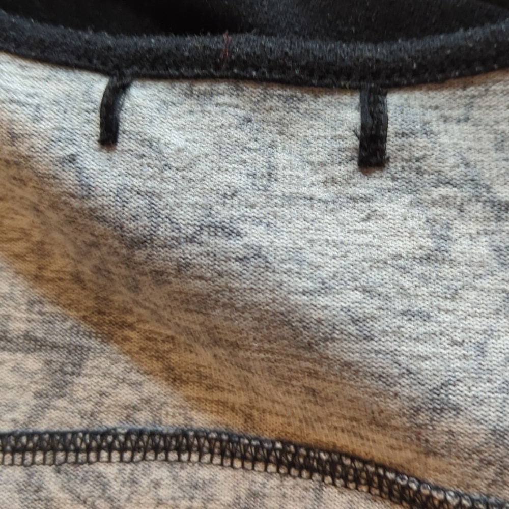 Tree Patterned Top - Picture 8 of 9